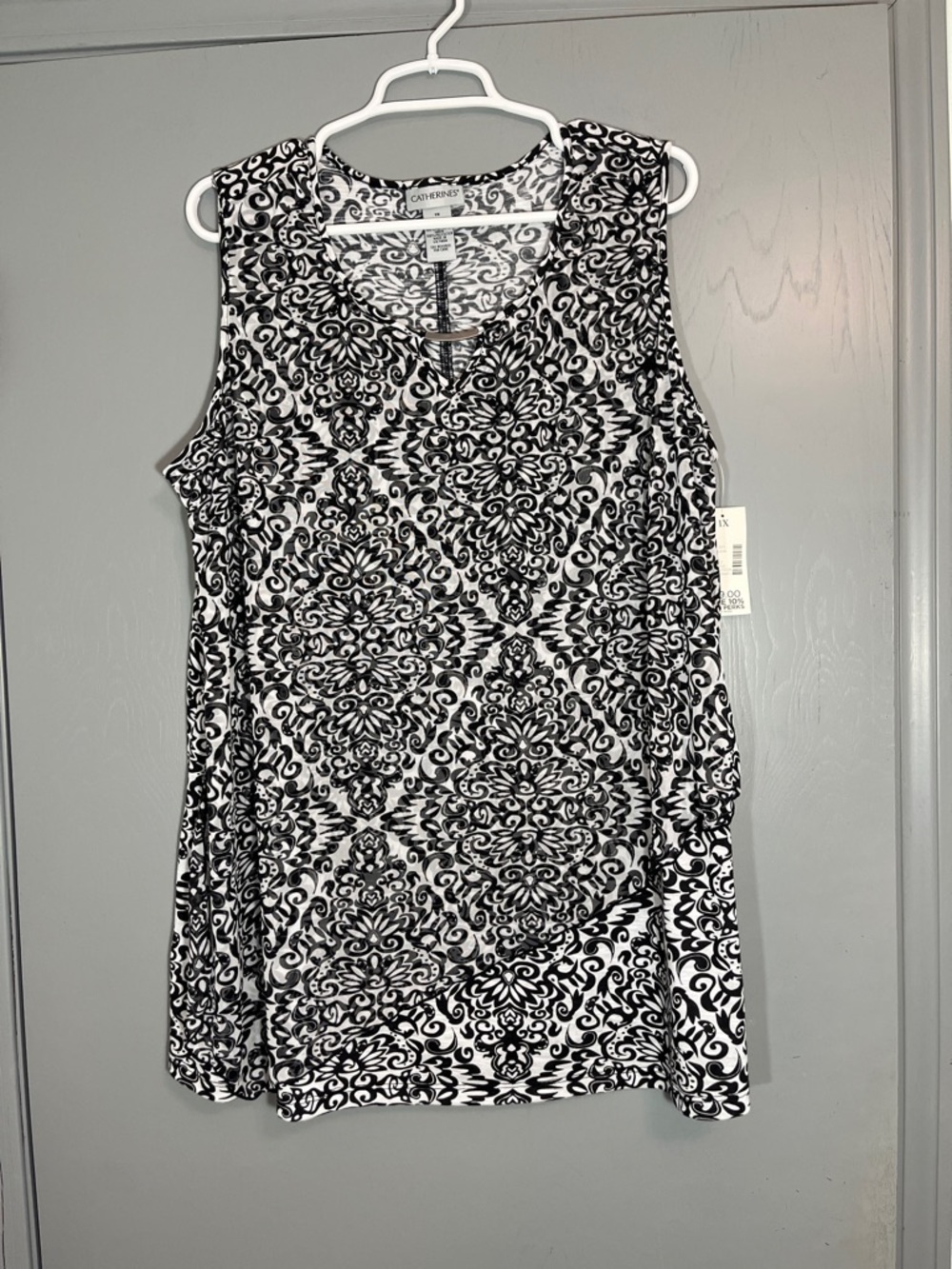 Catherines Black and White Printed Sleeveless Tank NWT women’s size 1X